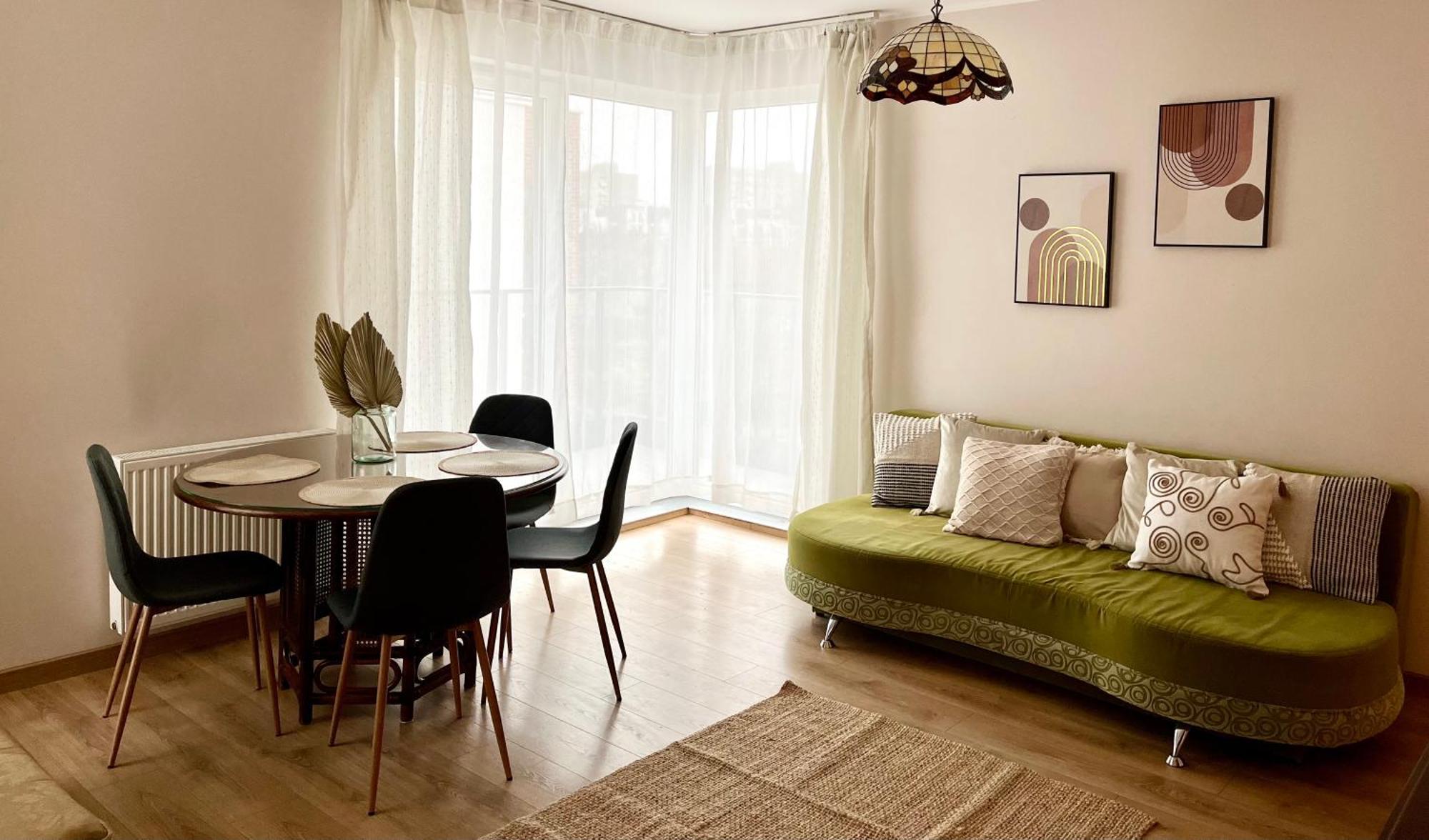 Oldtown Retro Apartment By Marina With Balcony For 6 People Гданьск Экстерьер фото