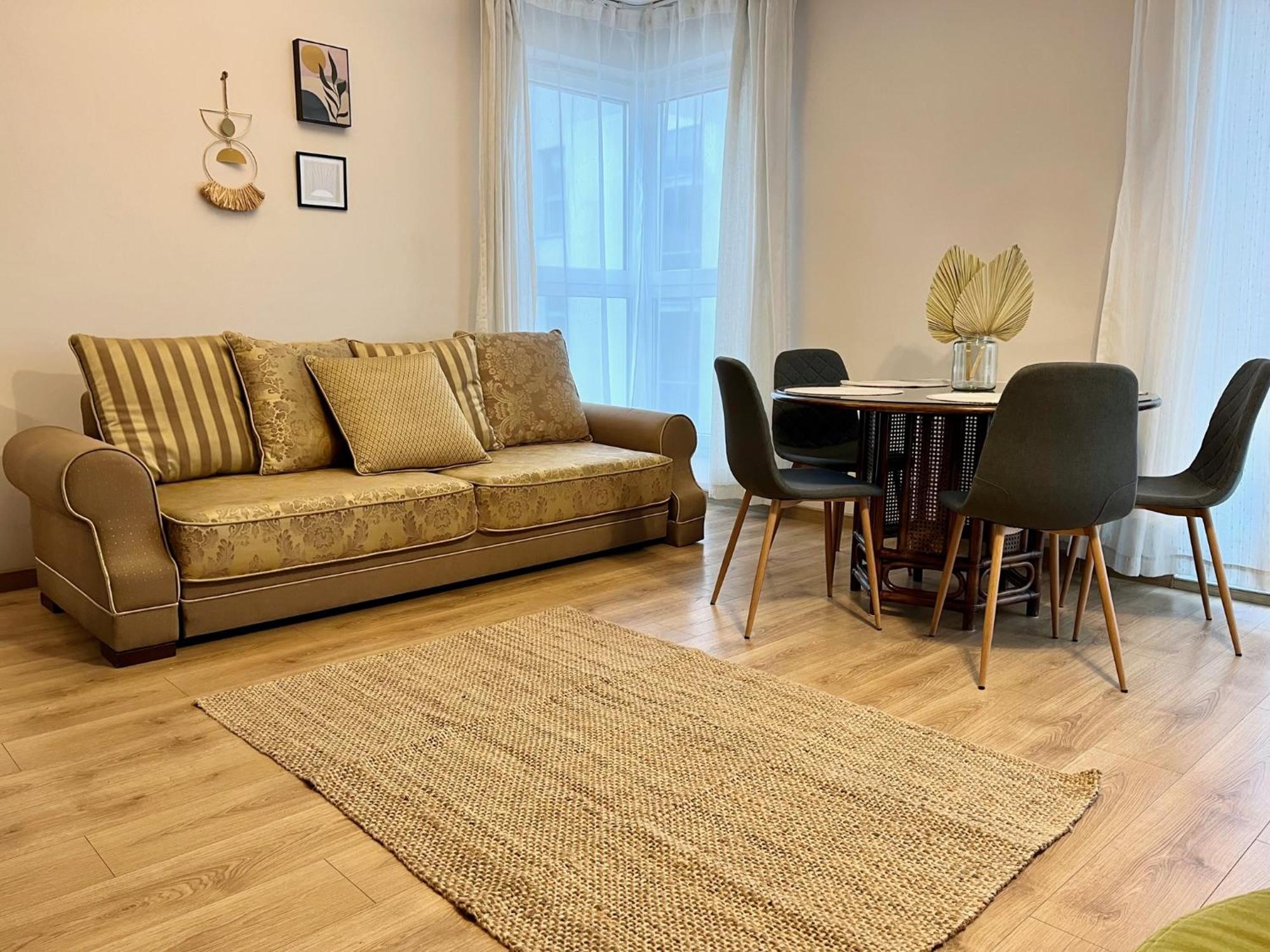 Oldtown Retro Apartment By Marina With Balcony For 6 People Гданьск Экстерьер фото