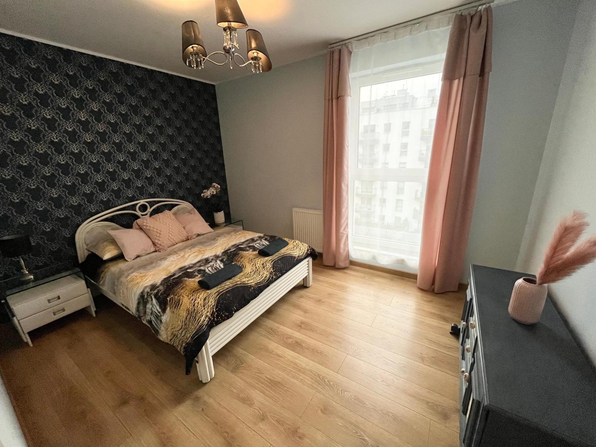 Oldtown Retro Apartment By Marina With Balcony For 6 People Гданьск Экстерьер фото