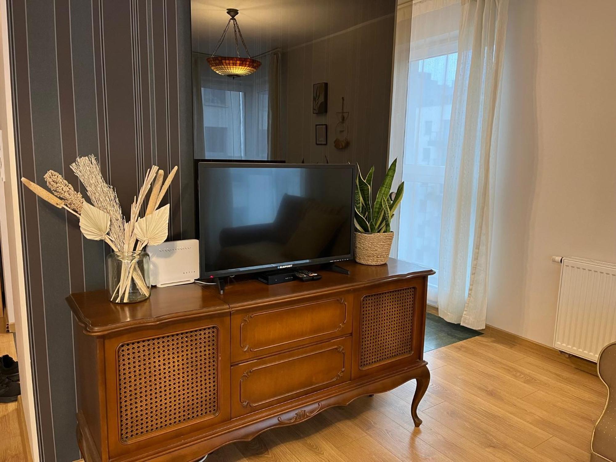 Oldtown Retro Apartment By Marina With Balcony For 6 People Гданьск Экстерьер фото